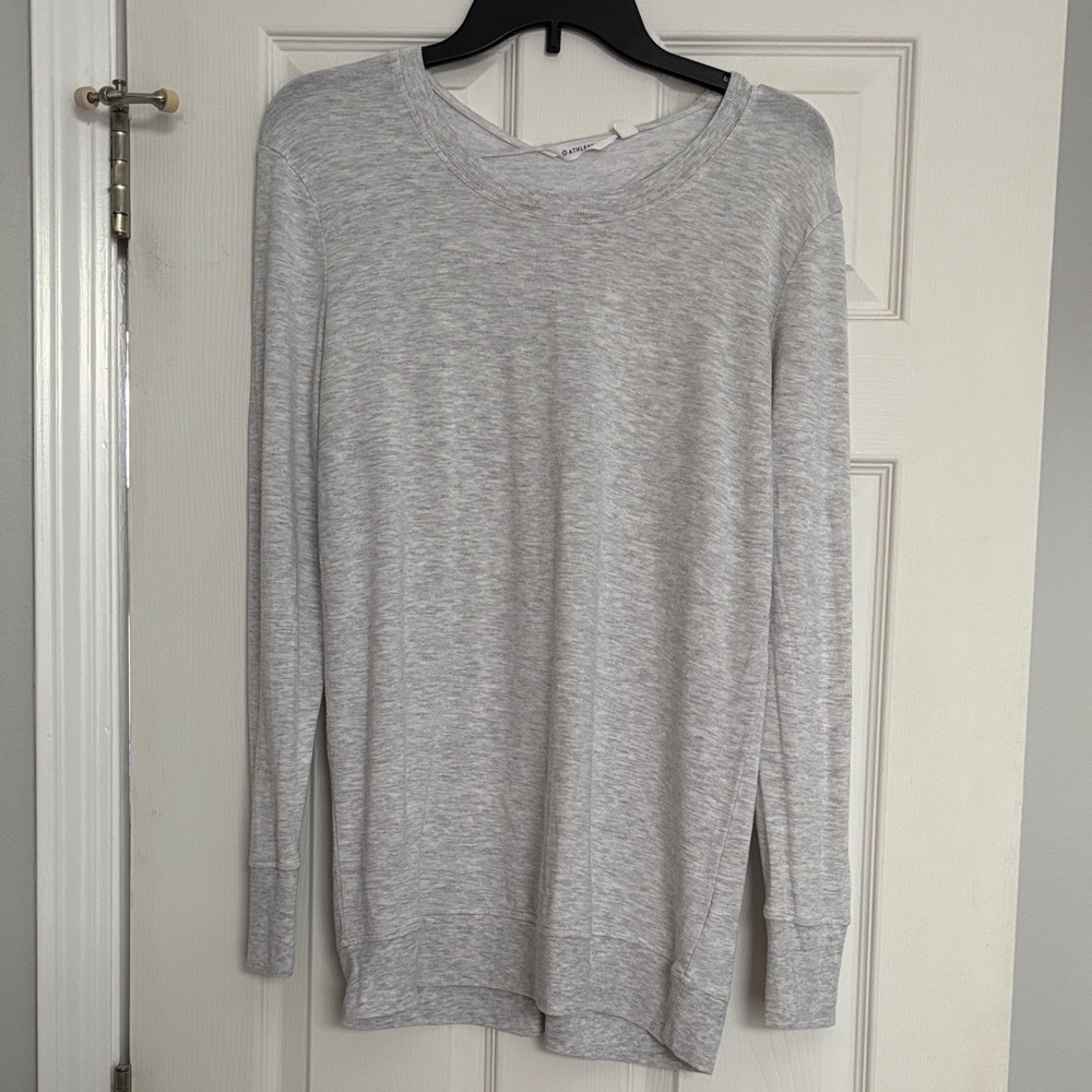 Athleta Light Gray Long Sleeve Top